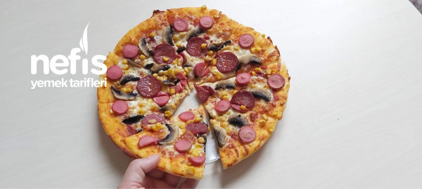 Pizza Tarifi/harika Bir Pizza Hamuru Ve Pizza Sosu Yaptım/videolu