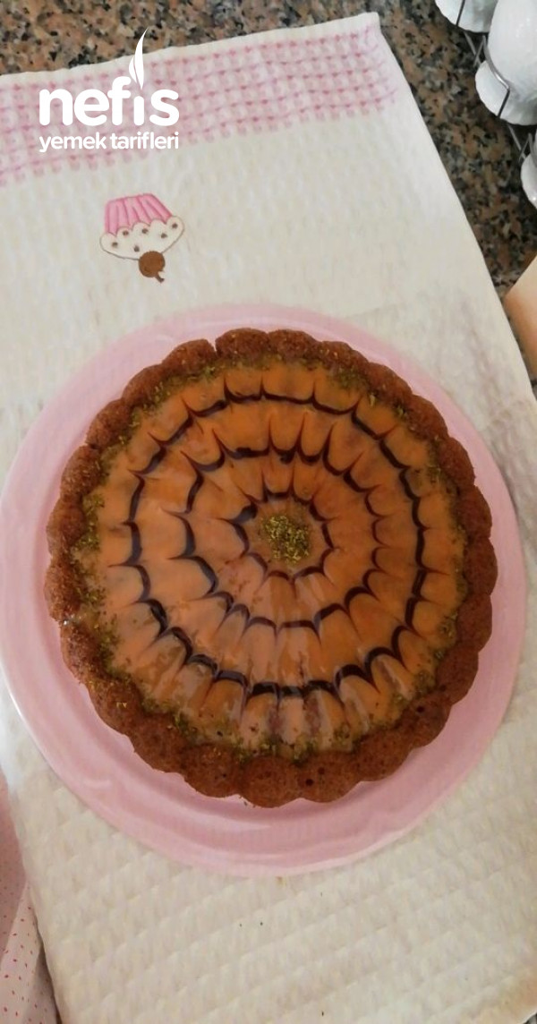 Karamel Soslu Kakaolu Kek (Bayılacaksınız)