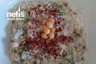 Öğle Yemeğinize Alternatif Ferahlatıcı Salata Tarifi