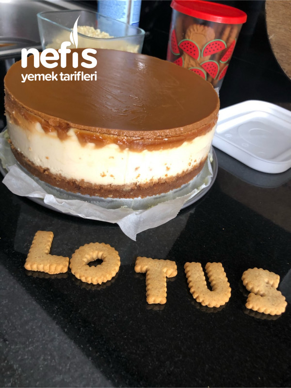 Lotus Cheesecake