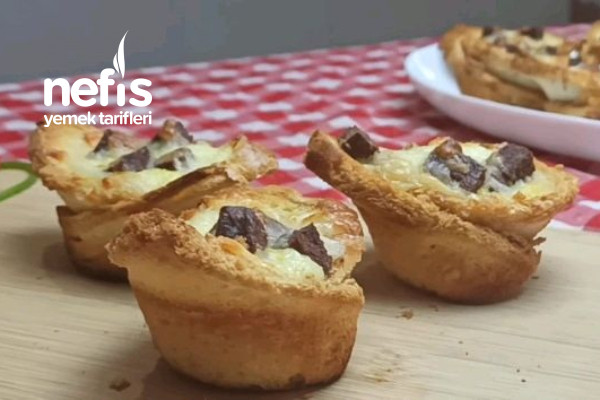 Kahvaltılık Muffin Ekmekler (Videolu)
