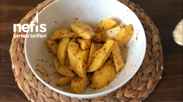 Patatesin En Güzel Hali- Fırında Baharatlı Patates Tarifi