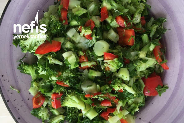 Diyet İçin Uygun Brokoli Salatası Tarifi