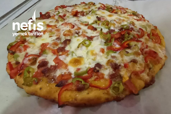 10 Dakikada Şef Pizza(Dominosla Yarışır Lezzet Ve Kıvam) Tarifi