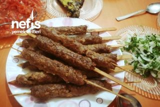 Ev Yapımı  Nefis Acısız Adana Kebap Tarifi