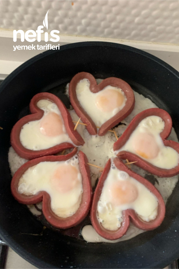 Kalpli Yumurta (Pazar Kahvaltılarının Vazgeçilmezi)