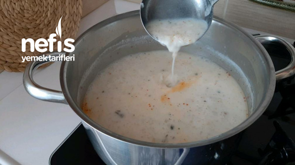 Yumurtasız Kesilmeyen Garanti Yoğurt Çorbası (Videolu)