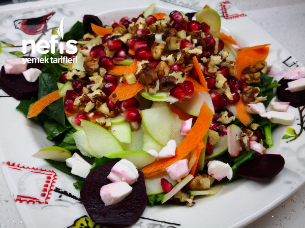 Ispanak Salatası Tarifi – Kış Salatası