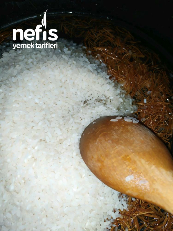Tel Sehriyeli Pirinç Pilavı