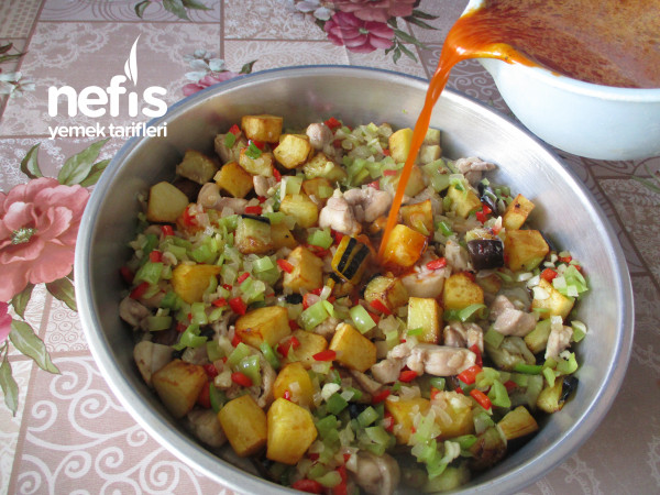 Lokanta Usulü Patlıcanlı Patatesli Tavuk Yemeği Nefis Yemek Tarifleri