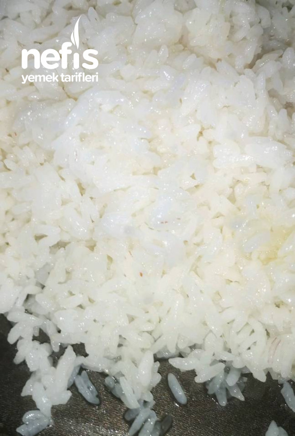 Kızarmış Pilav (Fried Rice)