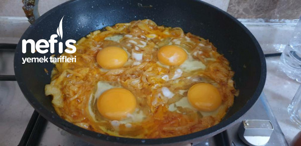 Osmanlı Mutfağından Soğanlı Yumurta