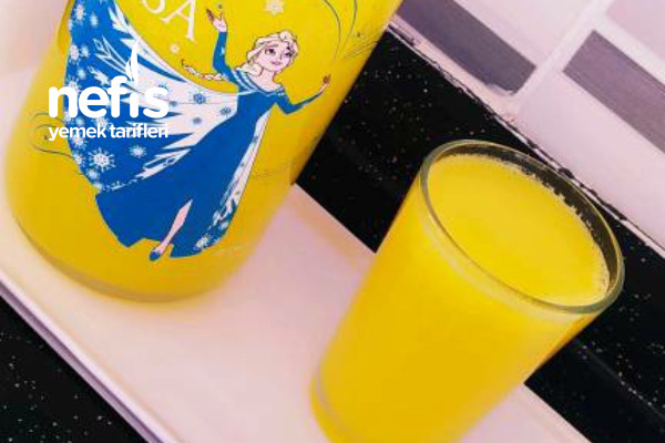 Evde Limonata Yapımı (2 Portakal 1 Limon İle)