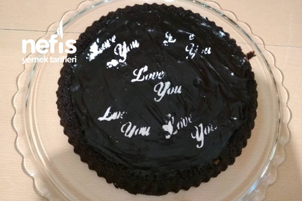 Yumuşacık Kekiyle Tart Pasta Tarifi Yumuşacık Kekiyle Tart Pasta Tarifi
