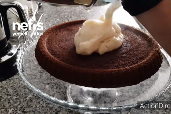 Bomba Pasta Tarıfı Tam Tutan Muhallebılı Tart Kek (Vıdeolu)