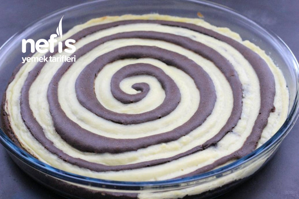 Kremasıyla Pişen Bu Keke Bayılacaksınız! Pudingli Helezon Kek