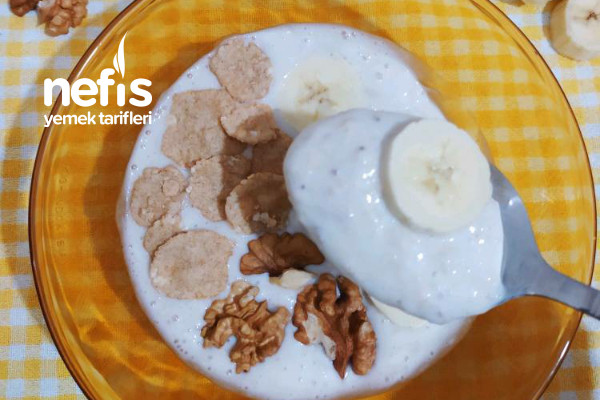 Muzlu Smoothie Bowl Tarifi