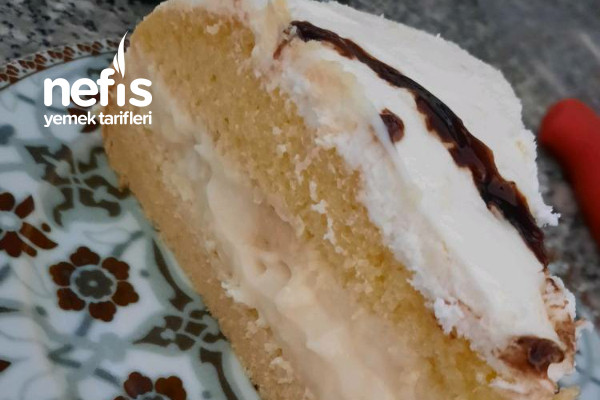 Pandispanya Hamuru Değil Normal Kek Hamuru İle Muzlu Yaş Pasta