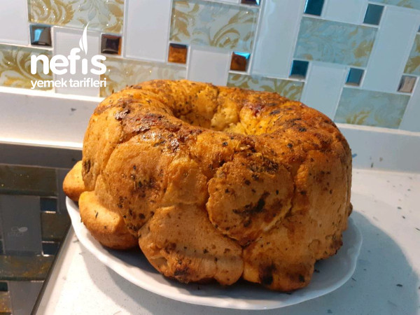 Kek Kalıbında Sucuklu Sarımsaklı Küçük Lezzet Bombaları Nefis Yemek