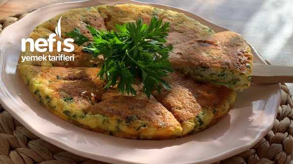 Kahvaltıya 5 Dk Da Hazırlayabileceğiniz Börek Tadında Omlet(Videolu)