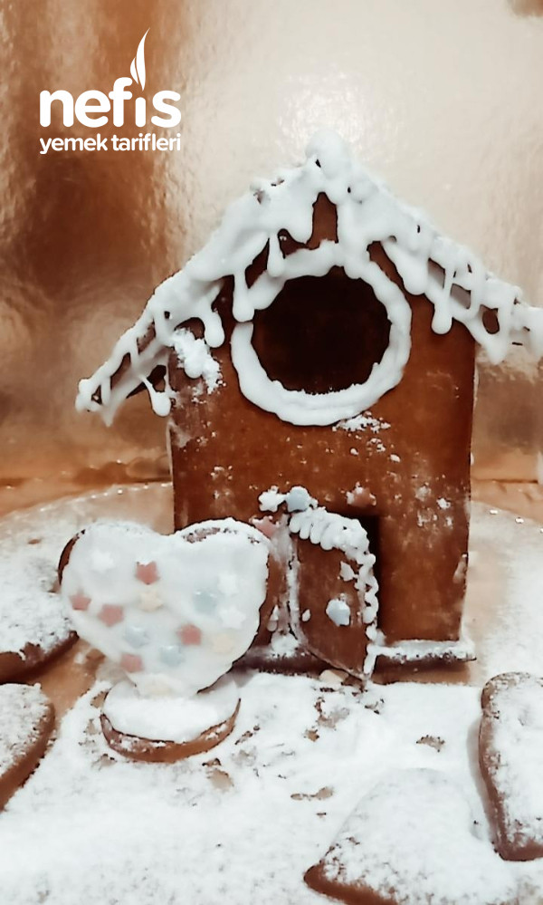 Gingerbread House (kurabiye Ev)