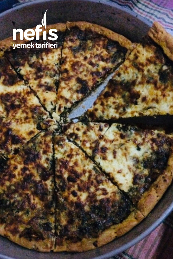 Ispanaklı Pizza