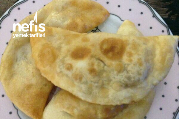 Tek Hamurla Hem Cantık Hem Çiğ Börek (Tatar Kızından )