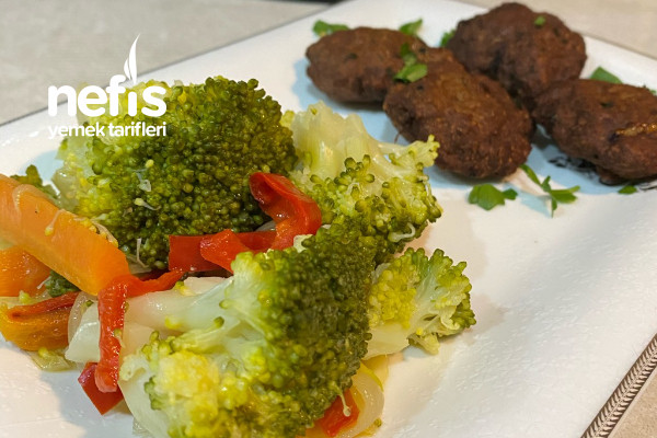 Zeytinyağlı Sebzeli Brokoli (Sağlıklı) Tarifi