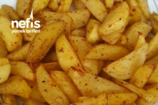 Fırında Pratik Baharatlı Patates Tarifi