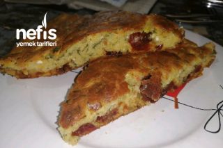 Kabaklı Ve Kuru Domatesli Kek Tarifi