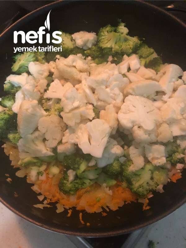 Vitamini Kaybolmadan Brokoli Karnabahar Salatası