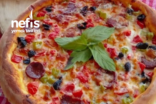 Bağımlısı Yapan Olay Pizza Tarifi