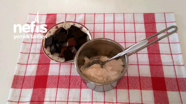 Yaş pasta lezzetinde Muzlu, Çikolatalı Borcam Pasta (Videolu)