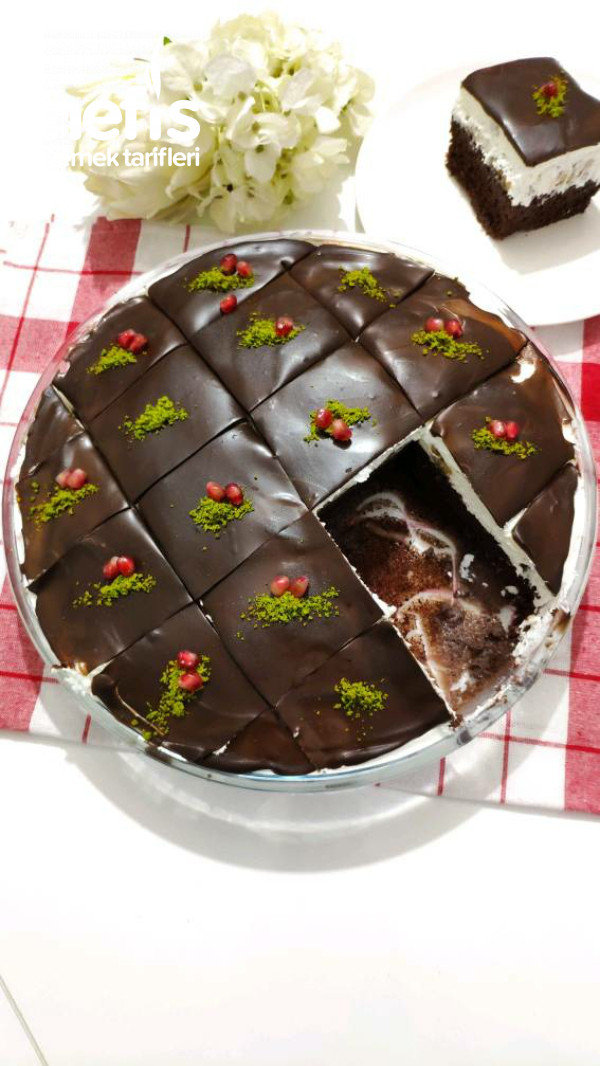 Yaş pasta lezzetinde Muzlu, Çikolatalı Borcam Pasta (Videolu)