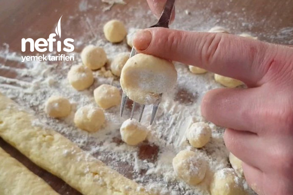 Gnocchi (Patates Mantısı – Videolu)
