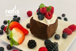 Çikolata Küpünde Kasesinde Nefis Krema Tatlısı Tarifi