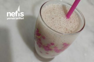 Çocuklara Sütü Ve Meyveyi Sevdiren Milkshake Tarifi