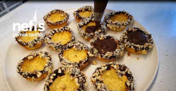 Kağıt Muffin Kalıbında Çikolatalı Tartolet – Çikolatalı Mini Tart Tarifi