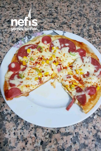 Lavaş Pizza (Pratik Tavada)