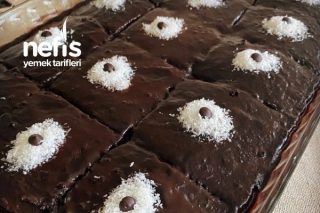 İçi Yumuşacık Çikolata Tadına Doyuran Nefis Browni Pasta Tarifi