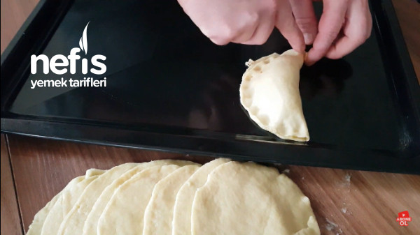 Empanadas (Meksika Böreği Videolu)