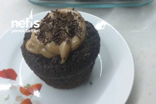 Kremalı Mini Kekler Tarifi