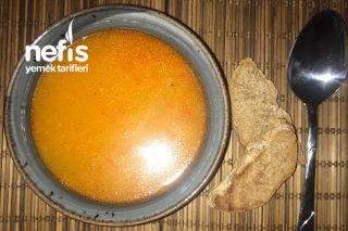 Tel Şehriyeli Domates Çorbası (Hasta Çorbası) Tarifi