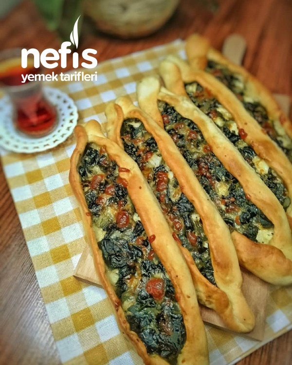 Ispanaklı Pide