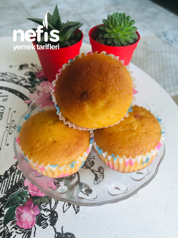 Nefis Pamuk Cupcake