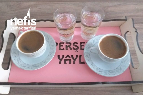 Sodalı Bol Köpüklü Türk Kahvesi