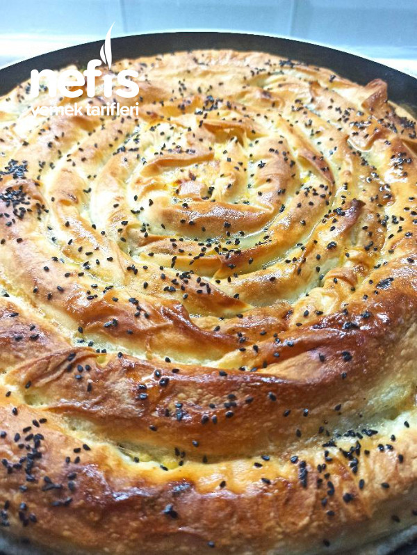 Ispanaklı Börek