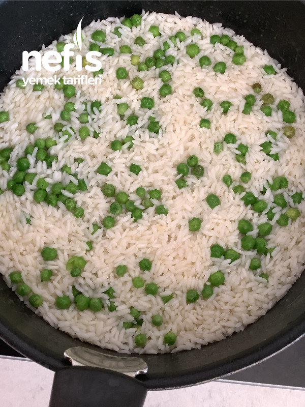 Bezelyeli Pirinç Pilavı