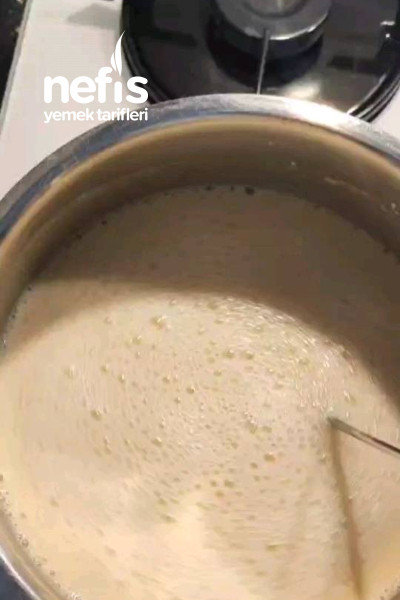 Çilekli Milföy Pasta