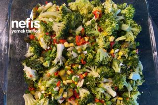 Brokoli Salatası (Videolu) Tarifi